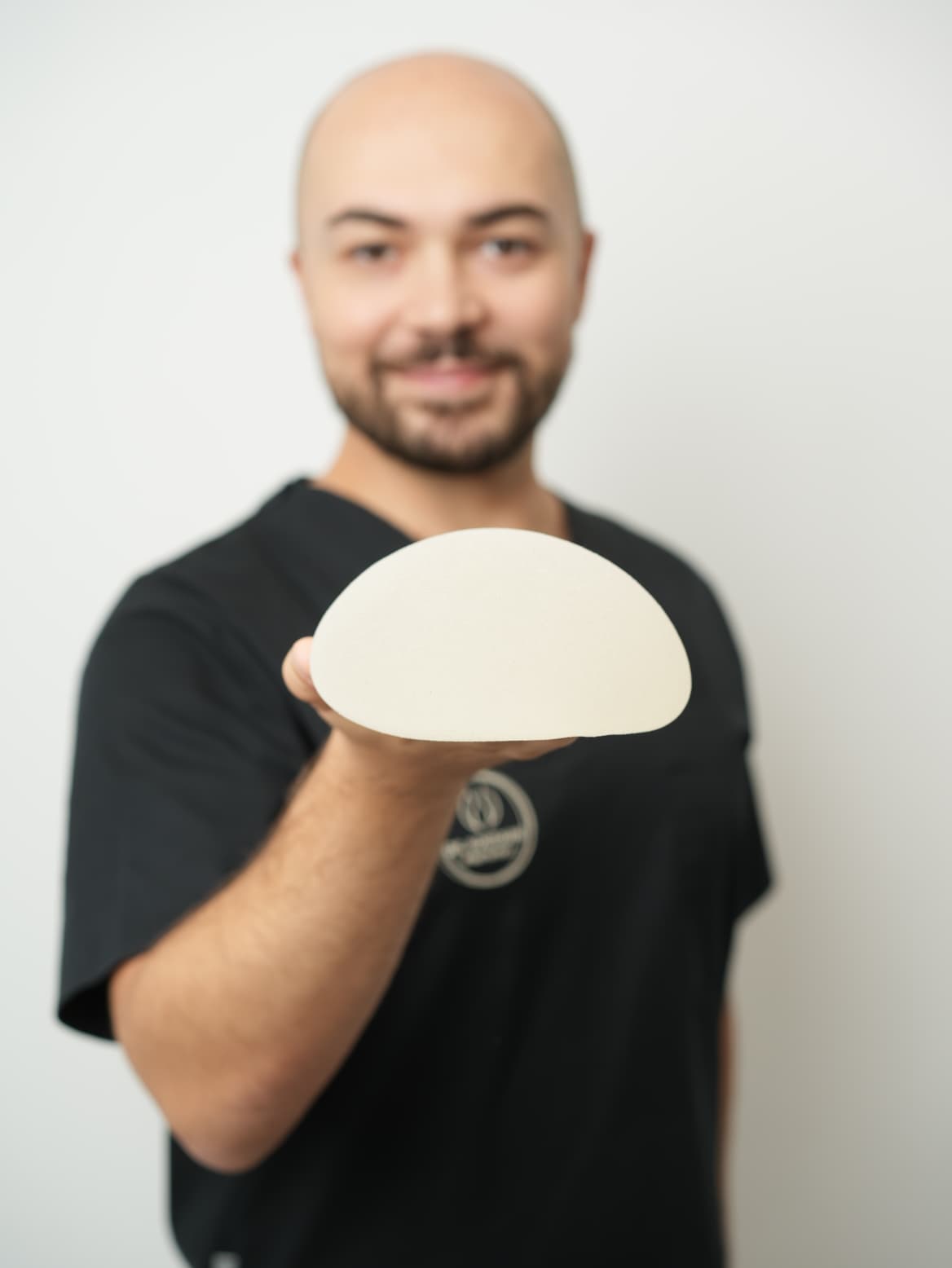 Cabinet Beperfect tratamente faciale Dr. Alin Bortolini medic specialist